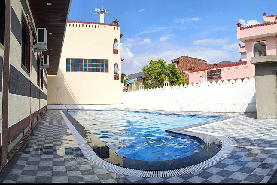 resort